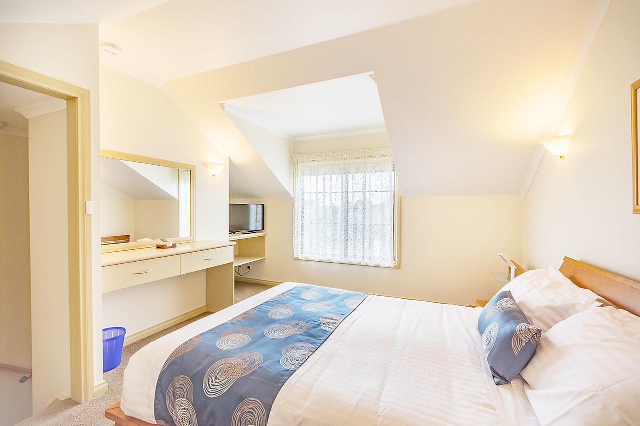 סט הלנס Queechy Motel מראה חיצוני תמונה