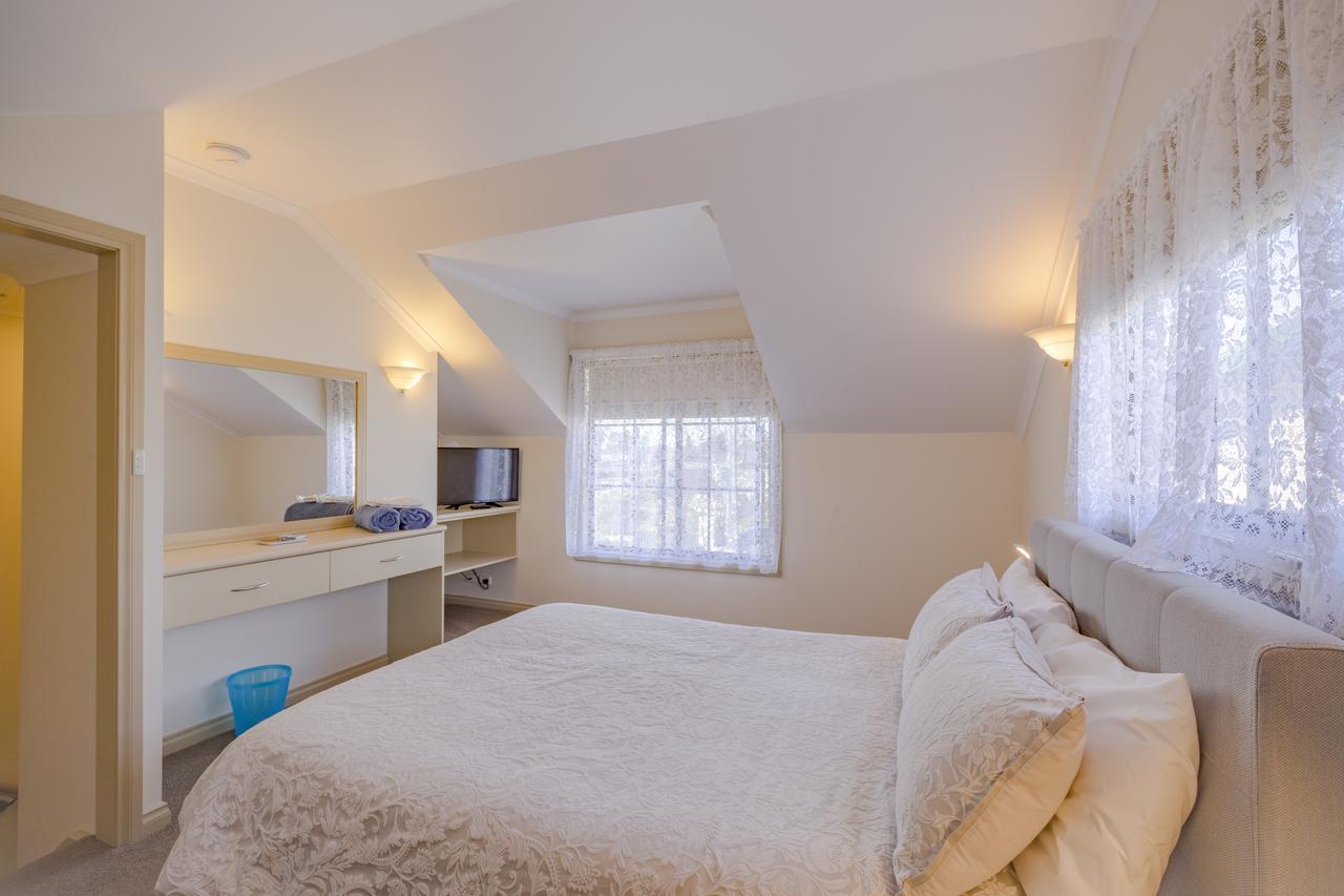 סט הלנס Queechy Motel מראה חיצוני תמונה