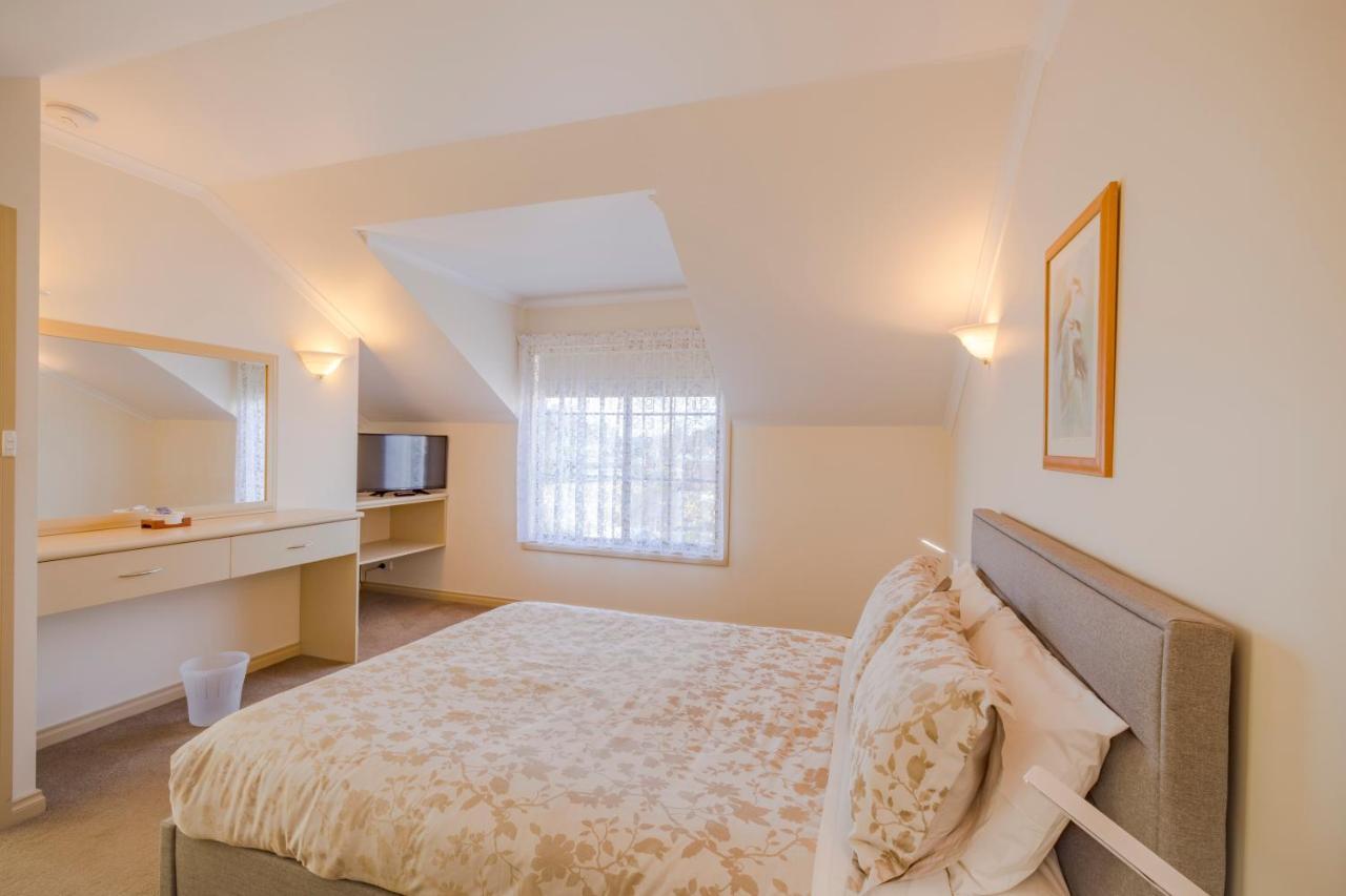 סט הלנס Queechy Motel מראה חיצוני תמונה
